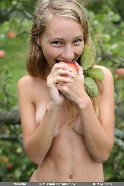 Mascha 9 by Domai Photographer from Domai